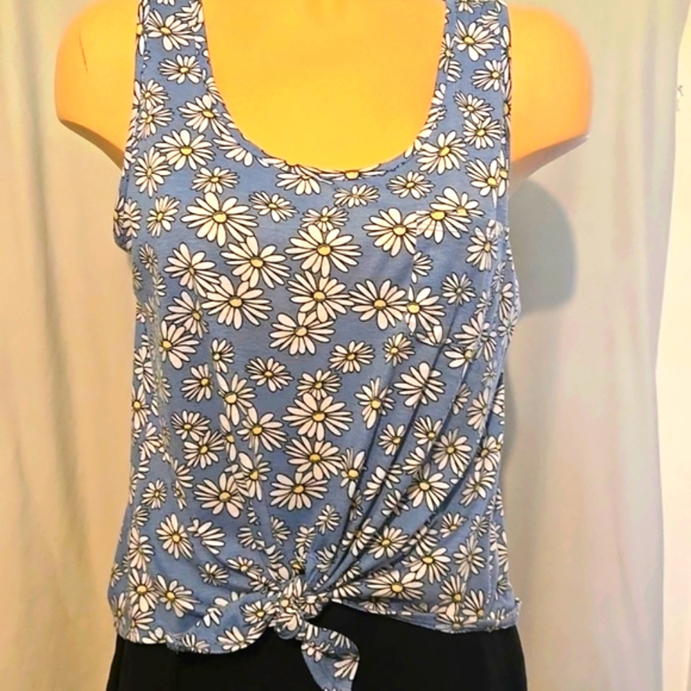 Rebellious One Daisy's tie front tank top